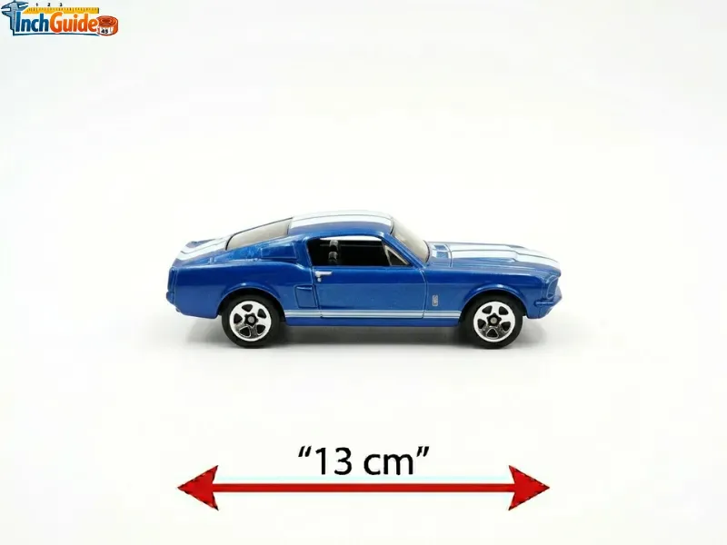 how big is 13 cm